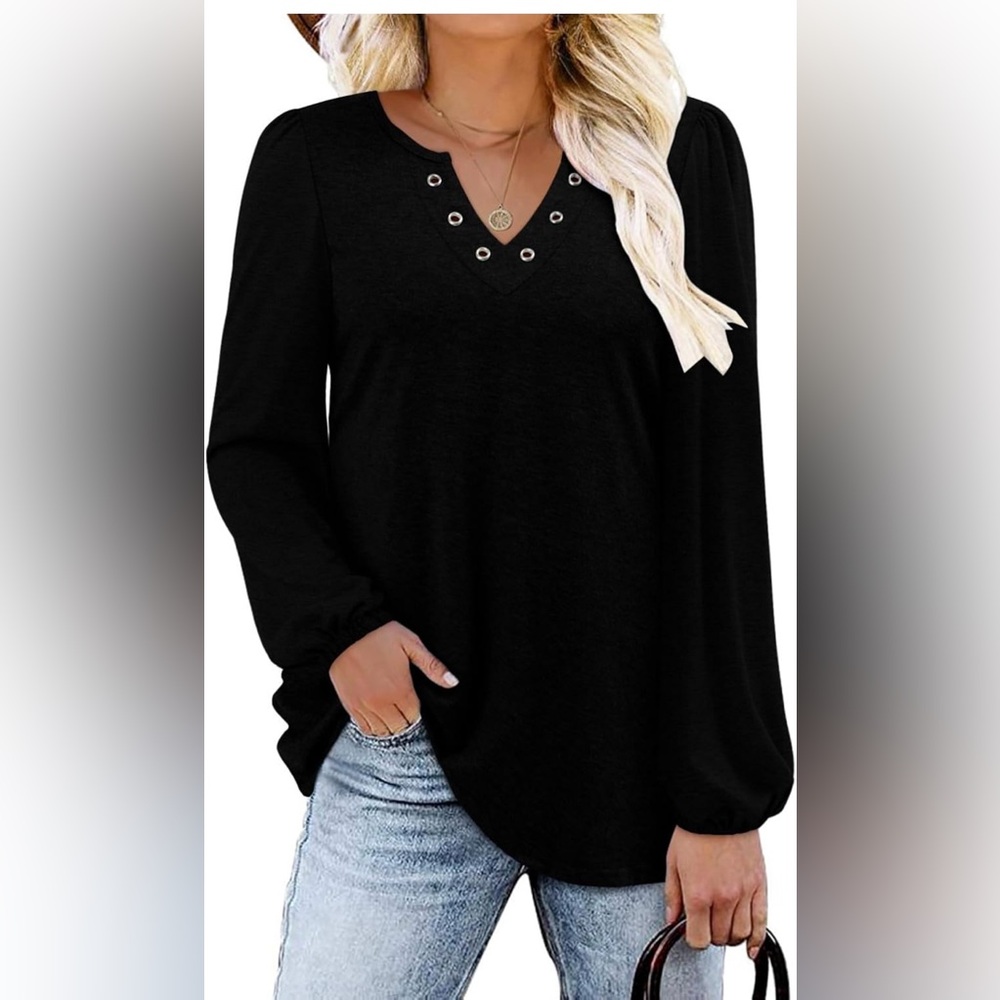OnlyPuff Long Sleeve V-Neck Blouse